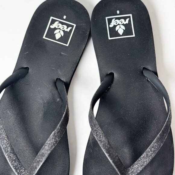 Reef Women's Cushion Slim Flip Flops, Size 8 - Picture 4 of 4